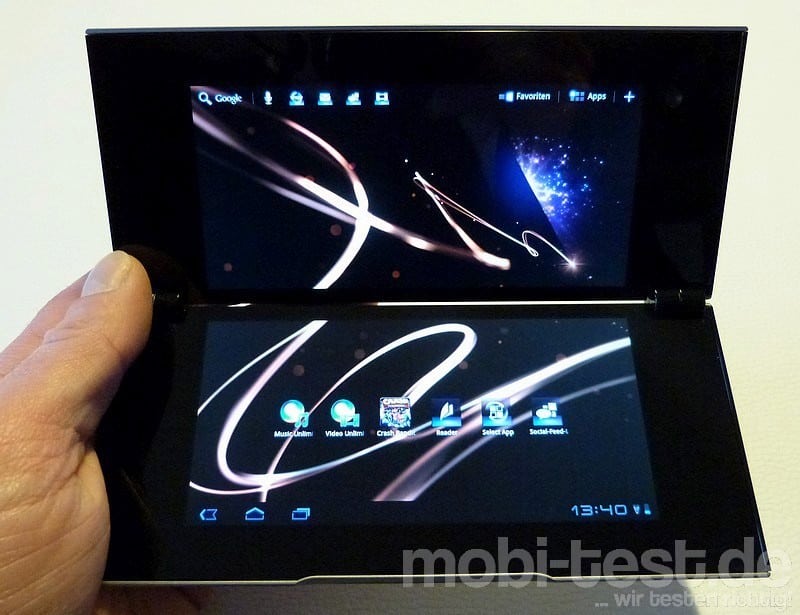 Sony Tablet P Hands-On (1)