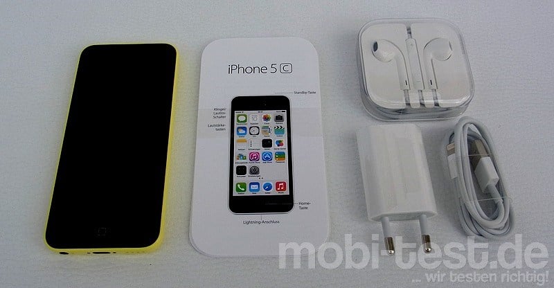 iPhone 5C Unboxing (2)